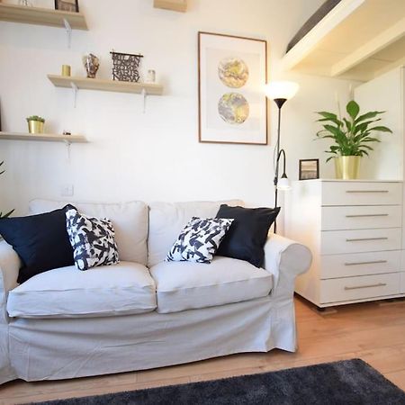 Stylish Studio Apartment Camden Лондон Екстер'єр фото