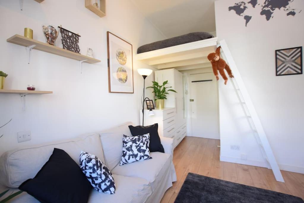 Stylish Studio Apartment Camden Лондон Екстер'єр фото
